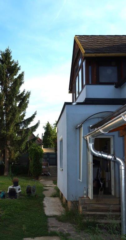 1230 Wien – R O D A U N Familienhaus mit zusätzlichen kleinen Bungalow